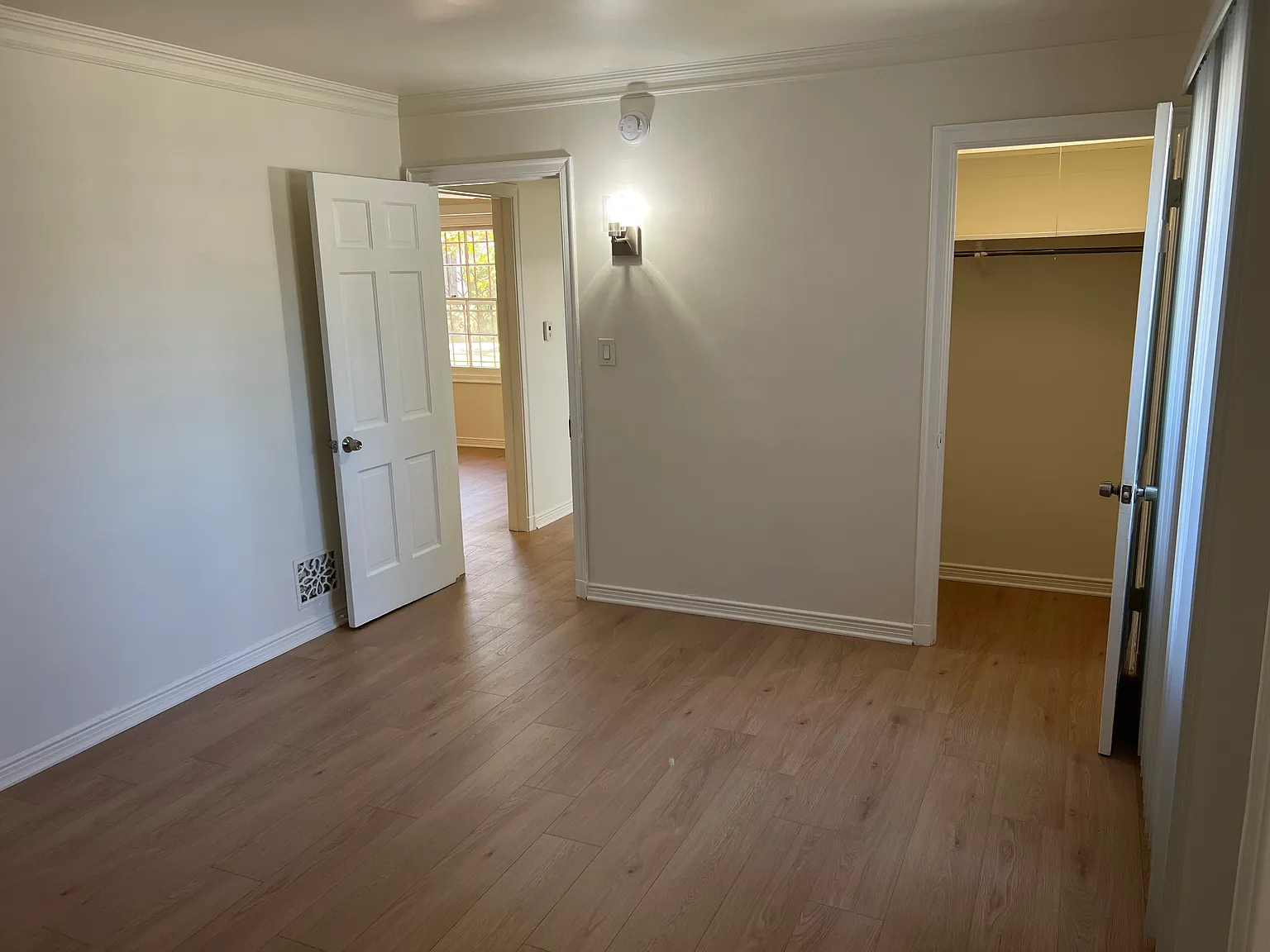 1 bed, $2,695 — Photo 3