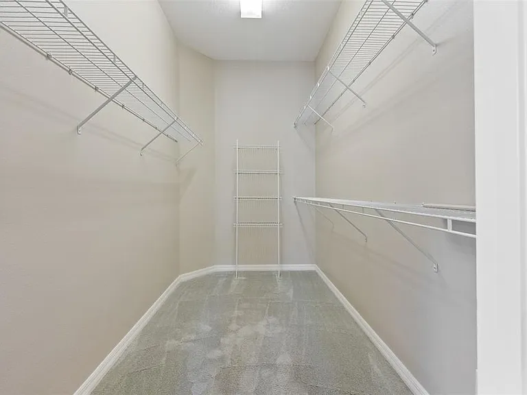 12150 Maple Ridge Dr — Photo 14