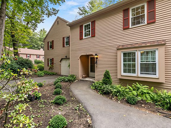 2nd image of 3 Ashlar Court #3