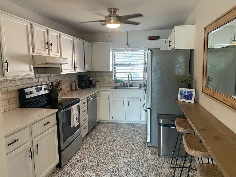 3321 Hargill Dr — Photo 8