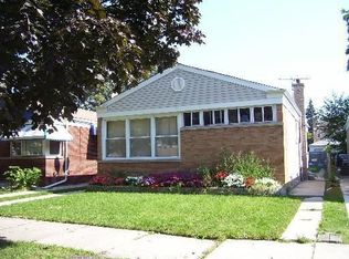 6515 N Albany Ave, Chicago, IL 60645