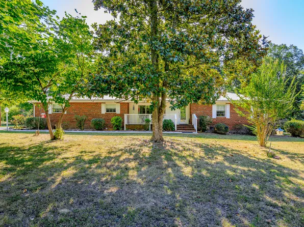 1158 Nellie Head Rd, Tunnel Hill, GA 30755