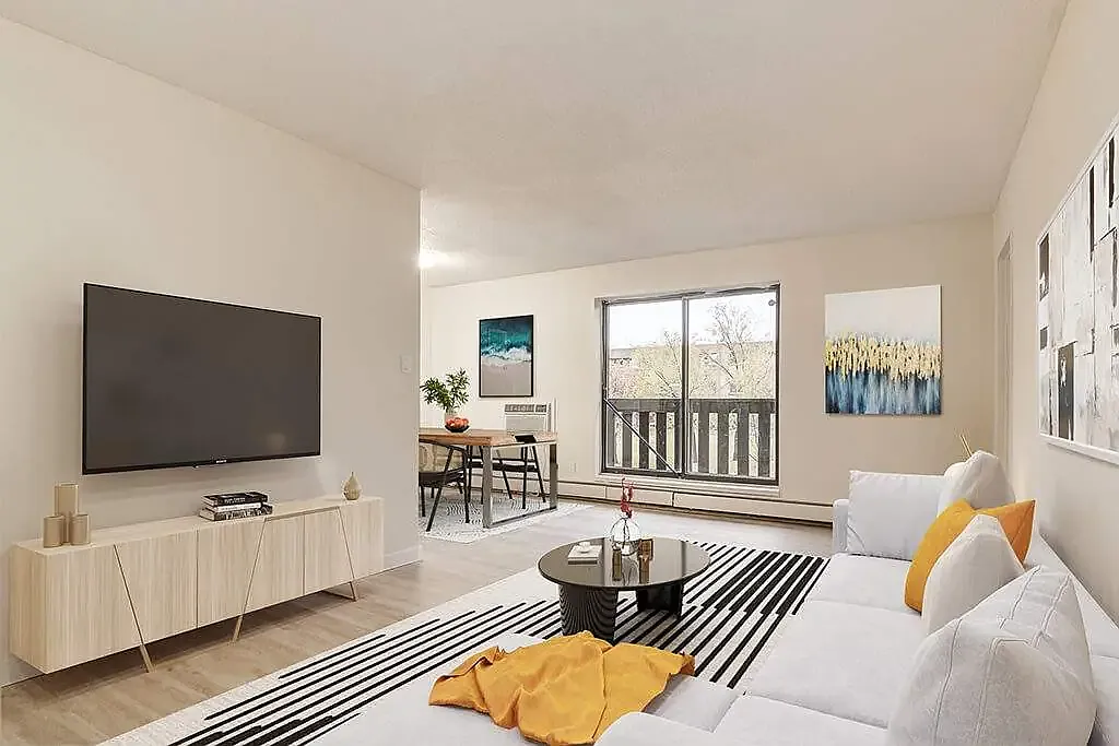 Southridge Apartments — Photo 2