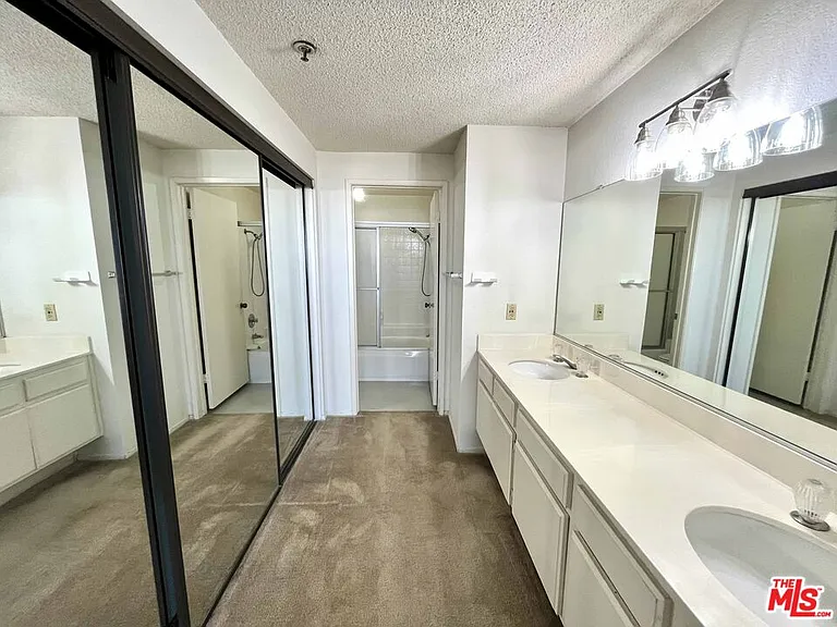 2567 Plaza Del Amo #207 — Photo 7