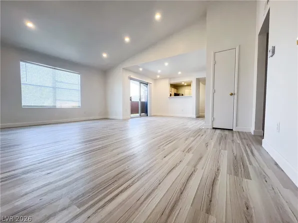8101 W Flamingo Rd Unit 2129, Las Vegas, NV 89147