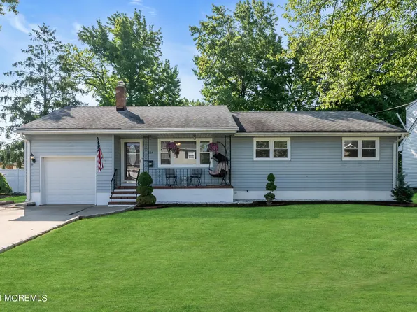 124 Floyd Avenue, Union Beach, NJ 07735