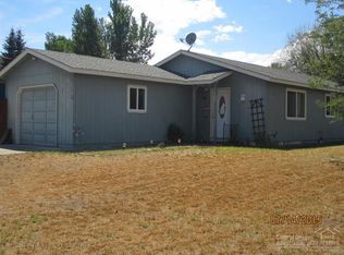 2311 SW 29th St, Redmond, OR 97756