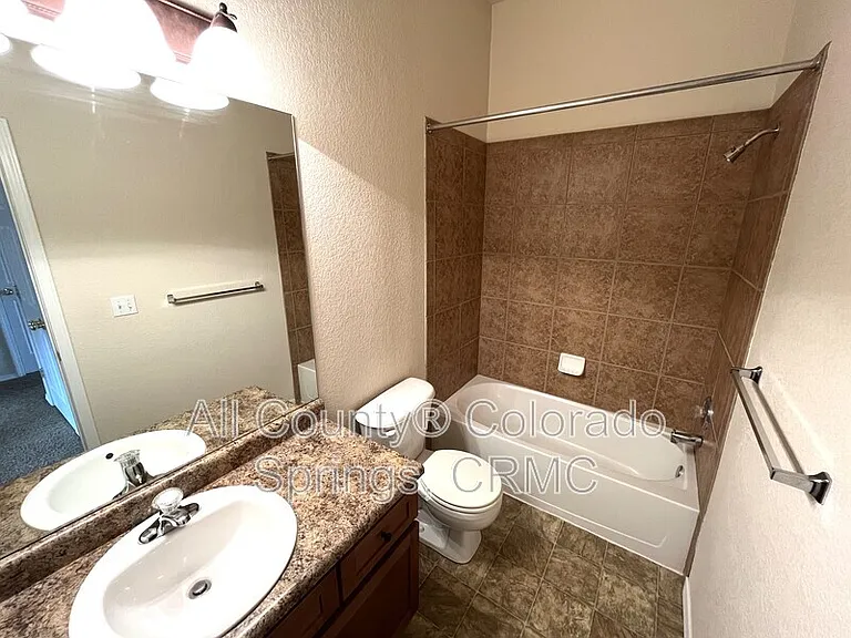 4719 Iron Horse Villas Point — Photo 14