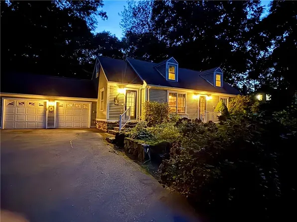 228 Gleaner Chapel Rd, Scituate, RI 02857