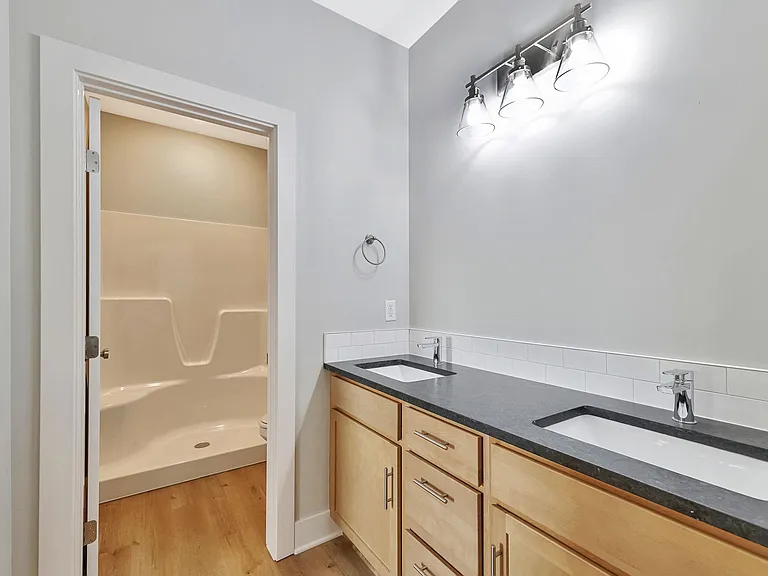 584 Long Path Ct — Photo 21