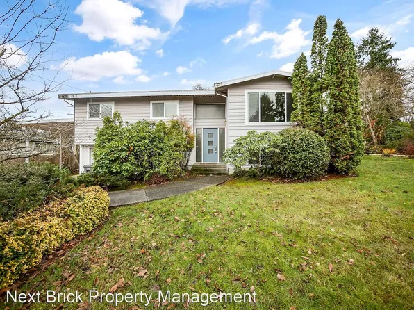 15521 NE 52nd St, Redmond, WA 98052