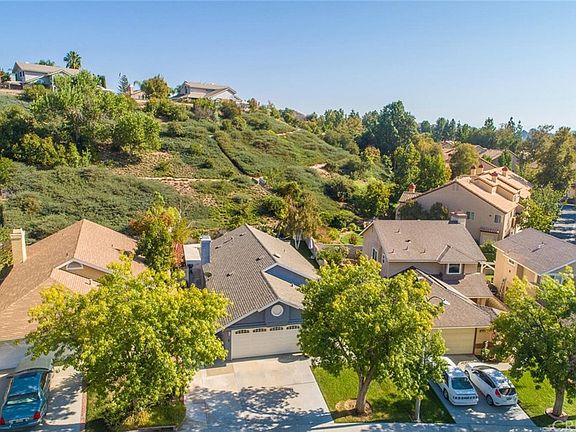2nd image of 28244 Evergreen Ln
