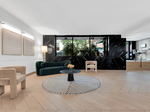 120 East 81st Street 8A image 8 of 9