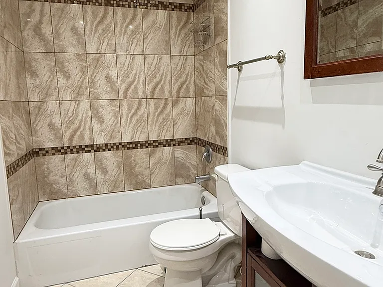 5011 Valley Ln #507 — Photo 11