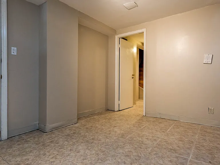 346 Gates Ave #A2 — Photo 5