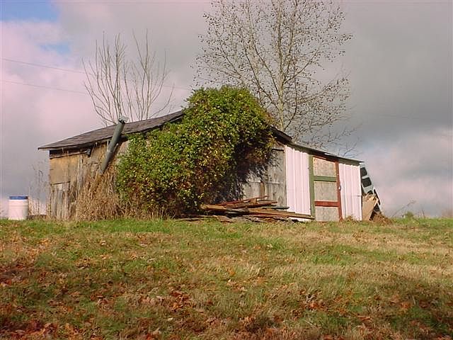 2nd image of 1074 N Corinth Rd
