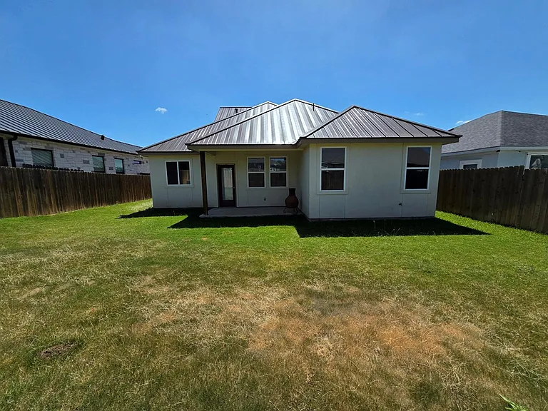 227 Dudley Way — Photo 24