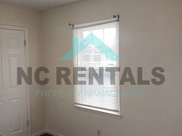 100 Kristin Dr #C5 — Photo 29