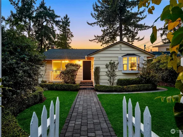 2445 61st Avenue SE, Mercer Island, WA 98040