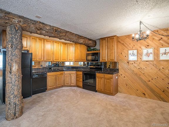 2nd image of 33 Balsam Ct