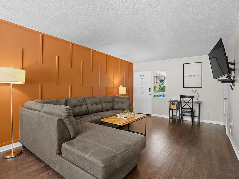4303 W North A St #A — Photo 2
