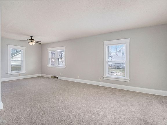 4th image of 103 Bryant St