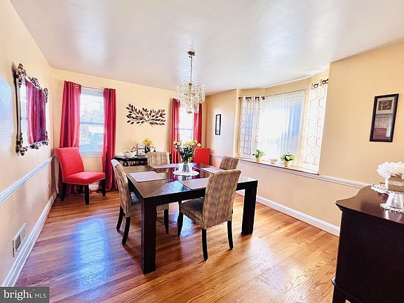 4th image of 3831 Loch Raven Blvd