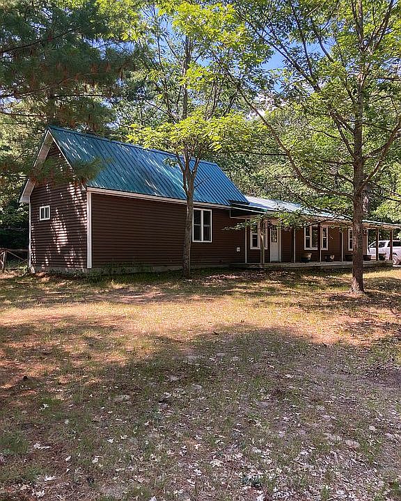 1st image of 51 Sherry St