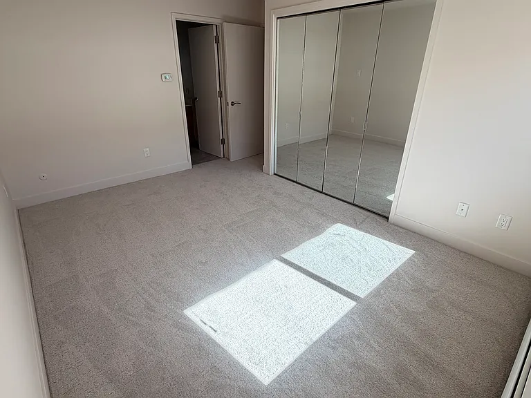 2423 Meadowlark Ln #8 — Photo 12