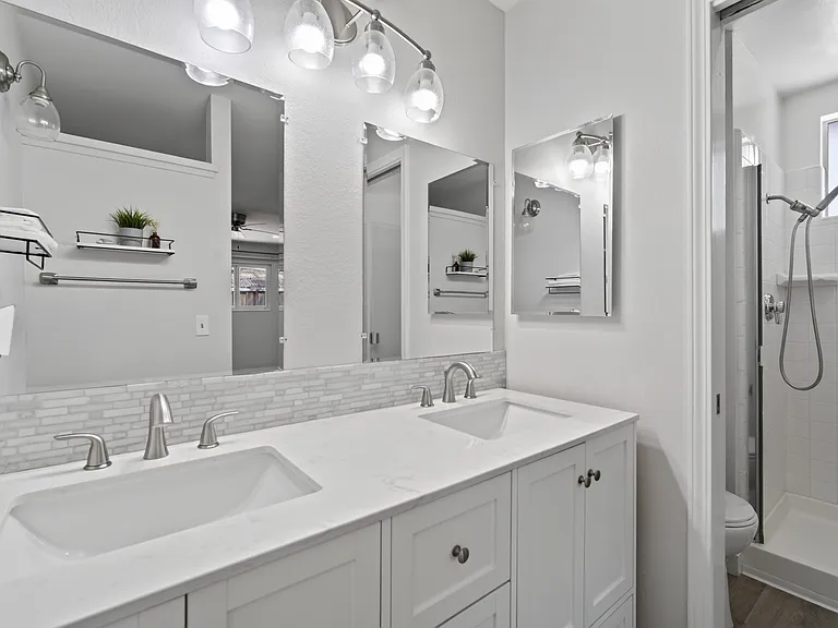 5607 Goldfield Dr — Photo 23