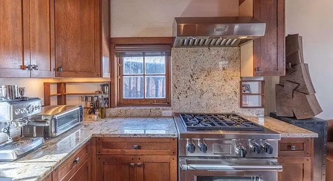 1 bed, 620 sqft, $2,500 — Photo 3