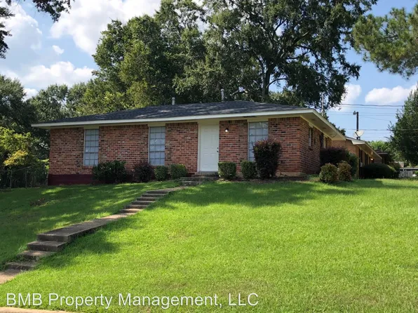 1527 Amoy Ct, Montgomery, AL 36110