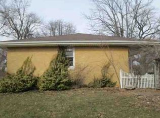 815 W Northmoor Rd, Peoria, IL 61614