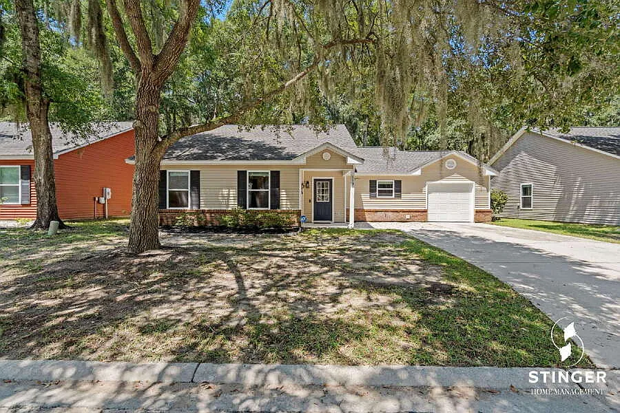 13 Brindlewood Dr