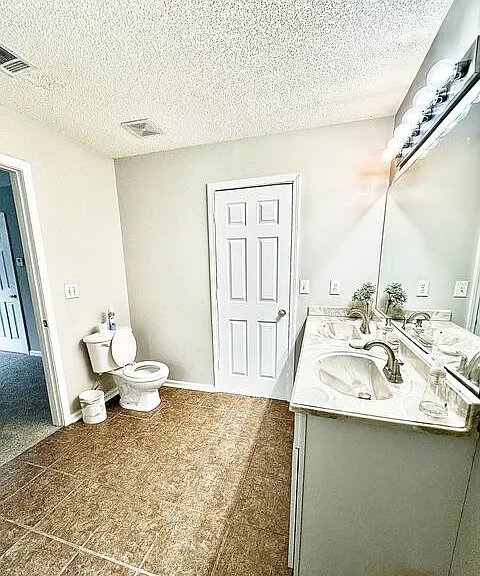 1059 Wynnbrook Ln — Photo 10