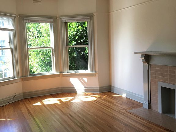 4th image of 3666 20th St