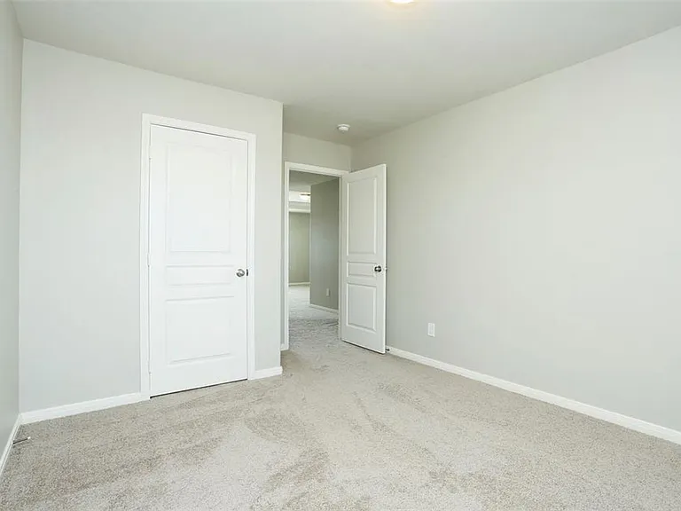 1123 Cloud Croft Ln — Photo 22