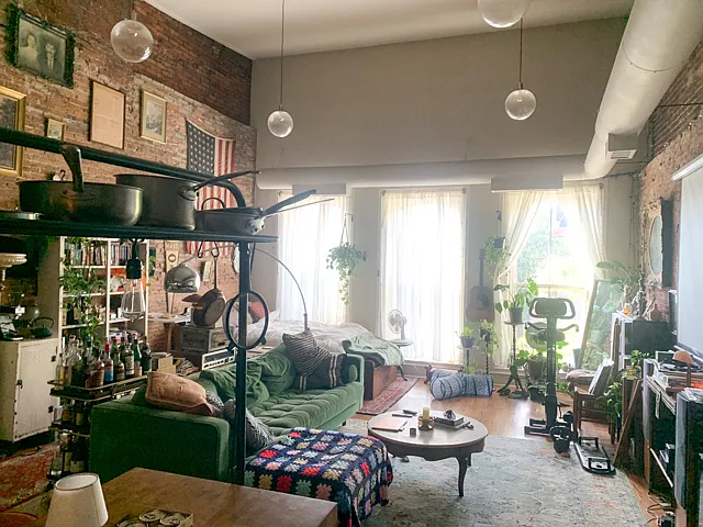 2 bed, $2,100 — Photo 4