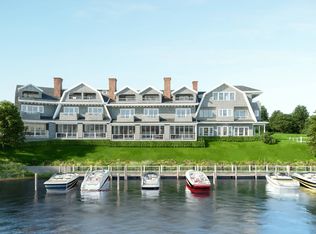 49 Boathouse Rd, Hampton Bays, NY 11946