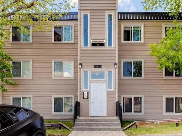 315 Heritage Dr SE #222, Calgary, AB T2H 1N2