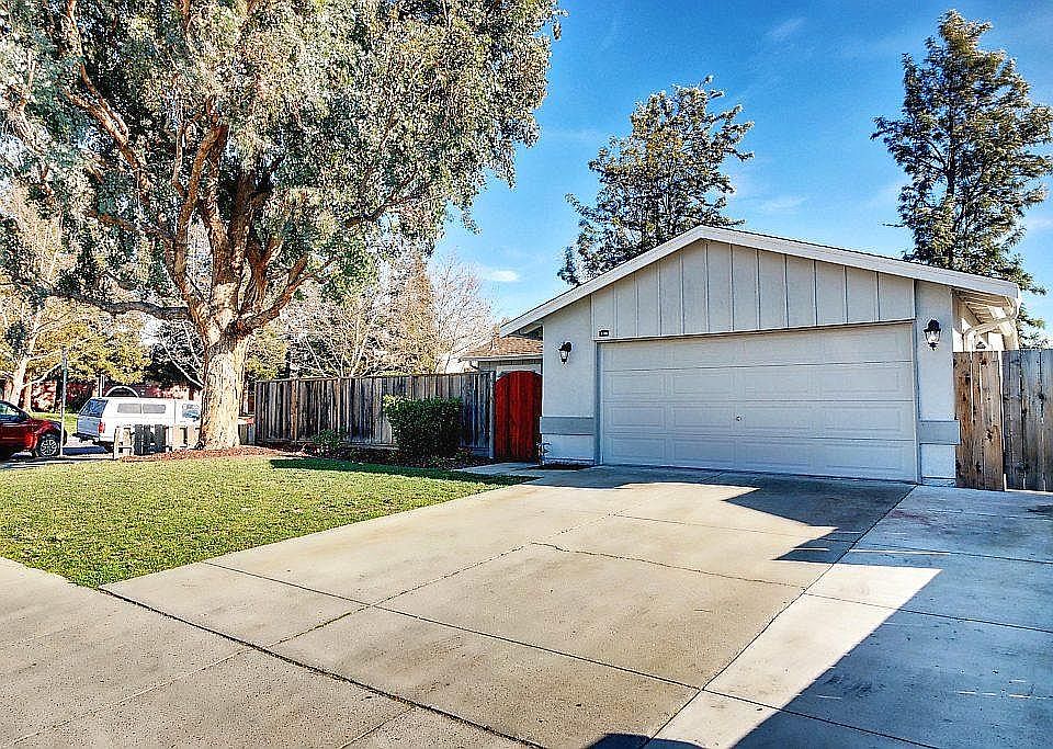 1st image of 1198 Winslow Dr