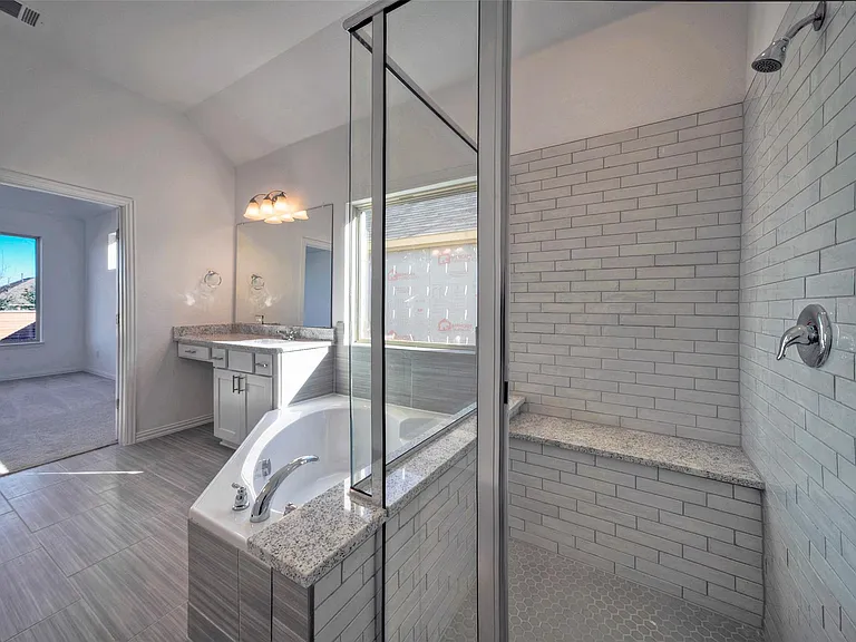 2428 Demorse Dr — Photo 11