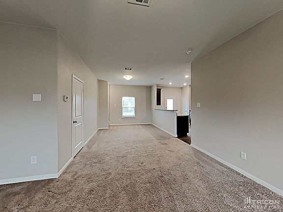 5th image of 13613 Henry A Wallace Ln