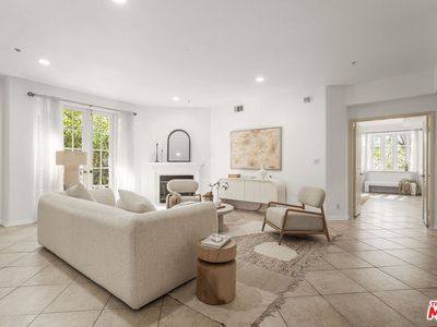 1250 Midvale Ave APT 101, Los Angeles, CA, 90024