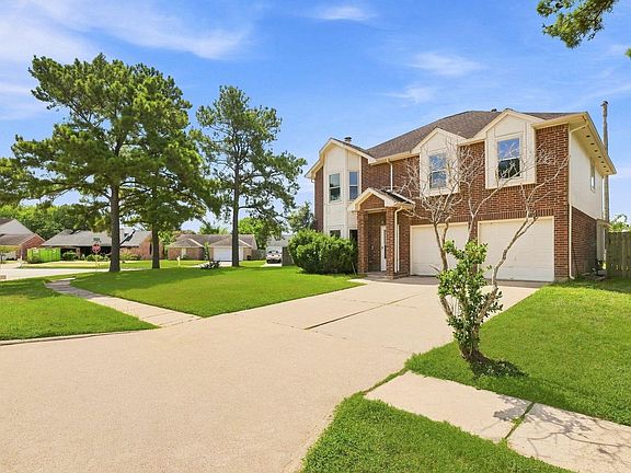3rd image of 22711 Brafferton Ln