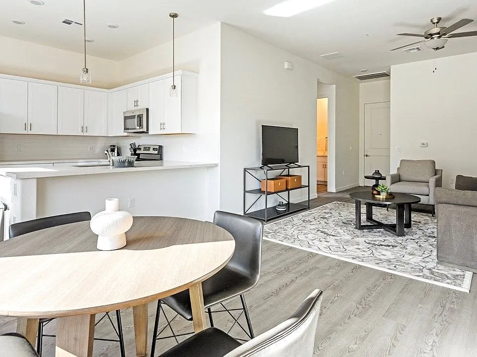 Linda Vista Luxury Rentals