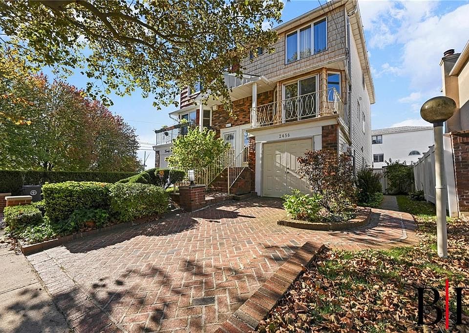 2456 E 70th St, Brooklyn, NY 11234 | Zillow