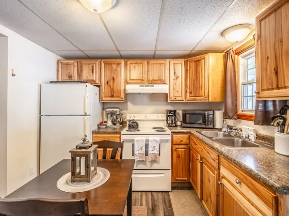 Summerhaven Apartments, 1020 Summerhaven Rd #1199c65ae, Augusta, ME 04330