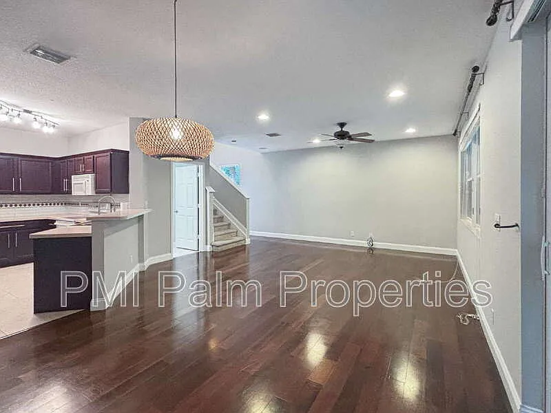 3 bed, 2.5 bath, 1780 sqft, $3,800 — Photo 4