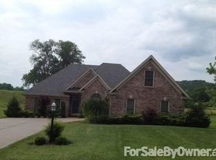 15 Springmeadow Dr, Carrollton, KY 41008